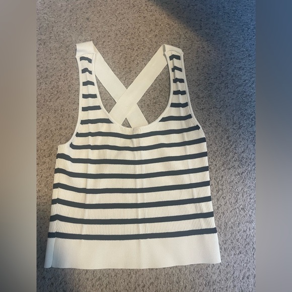 NWOT ELEH Ribbed Tank Small - Picture 2 of 9